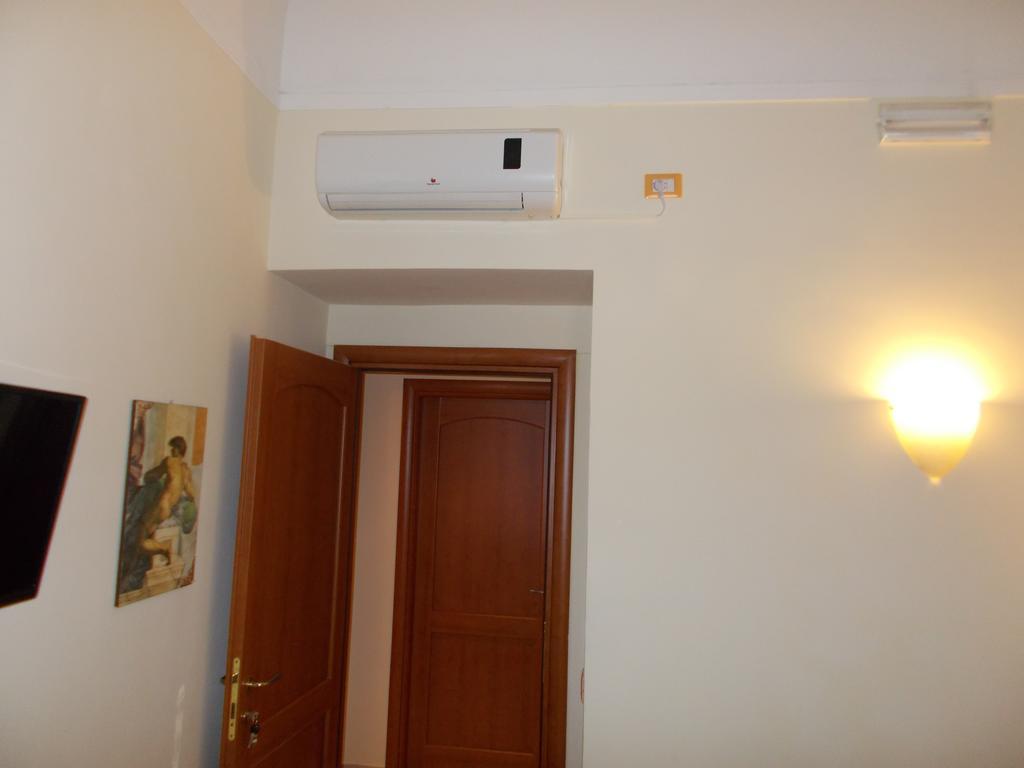 Bed And Breakfast Beautiful Roma Bagian luar foto