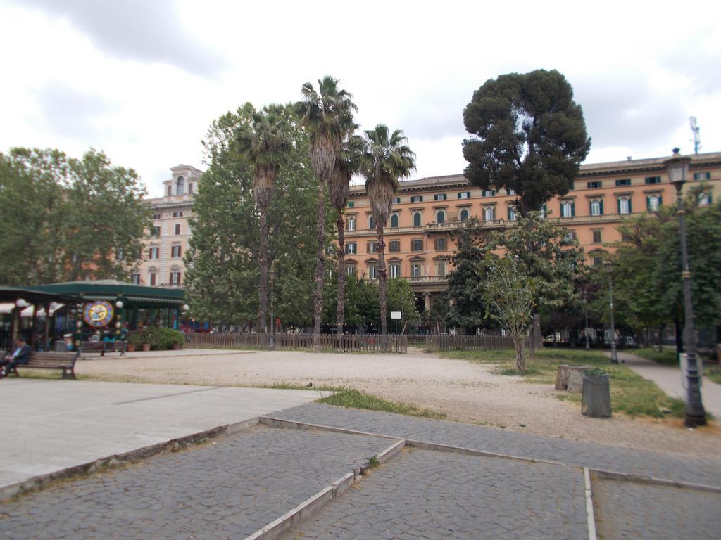 Bed And Breakfast Beautiful Roma Bagian luar foto