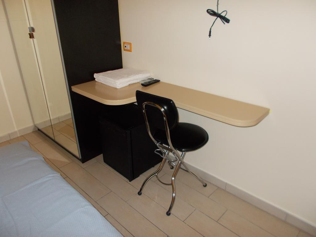 Bed And Breakfast Beautiful Roma Bagian luar foto