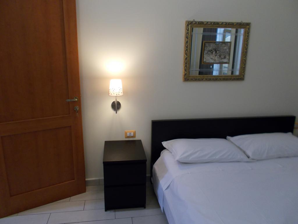 Bed And Breakfast Beautiful Roma Bagian luar foto